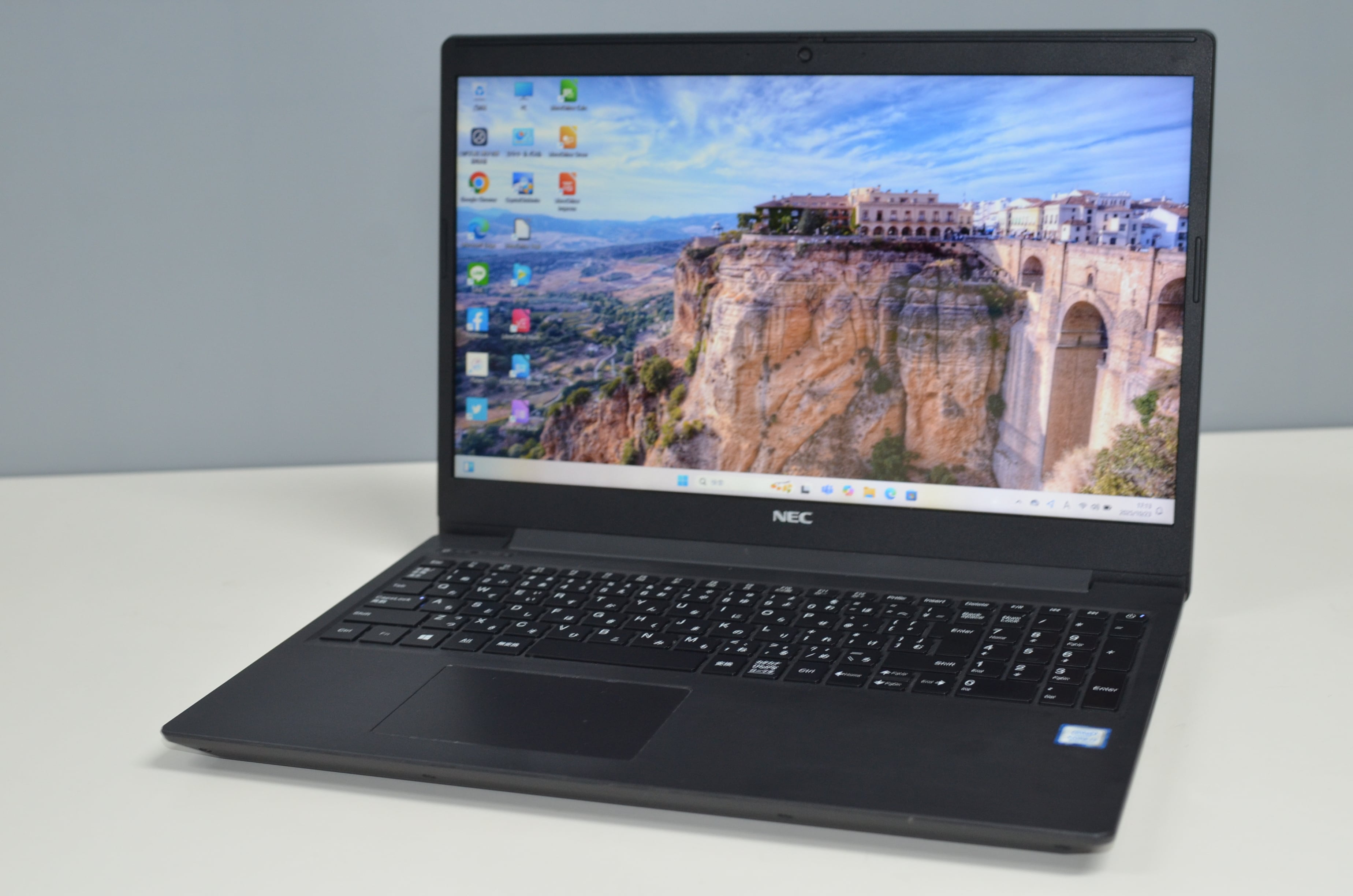 中古ノートパソコン 東芝 T65/GG Windows11+office 高性能core i7