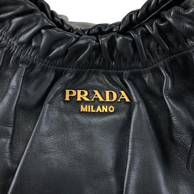 PRADA プラダ ショルダーバッグ ブラック ロゴ レザー ホーボーバッグ vintage ヴィンテージ オールド k2n6cf
