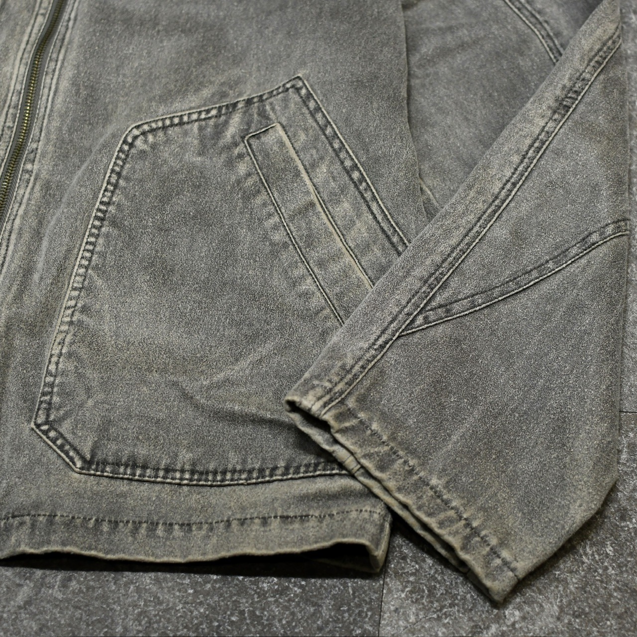 design fade fake suede jacket