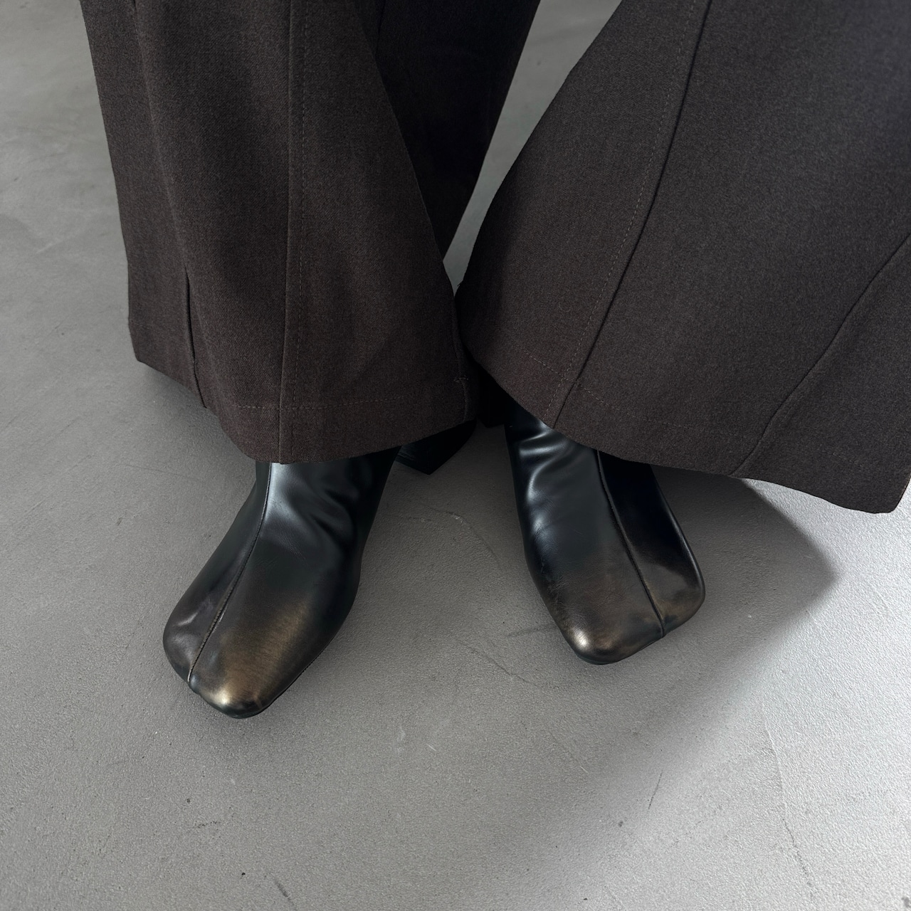 【受注予約:11月下旬入荷予定】Bronze fade square toe boots/black