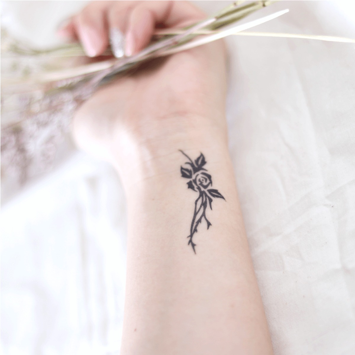 ヴィンテージポケットウォッチとサソリのタトゥーデザイン：無料ダウンロード＆バーチャル試着, image size:1200x1200