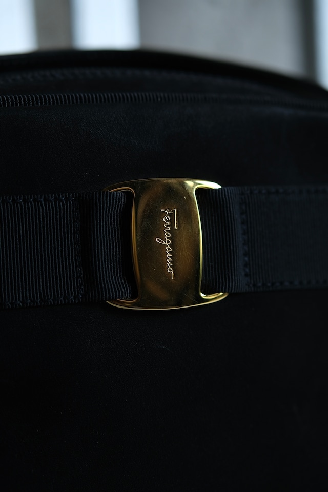IORI/"Salvatore Ferragamo" mini shoulder bag/ Vara/