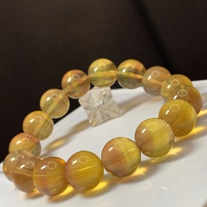 f62透明度有りイエローフローライトブレスレット