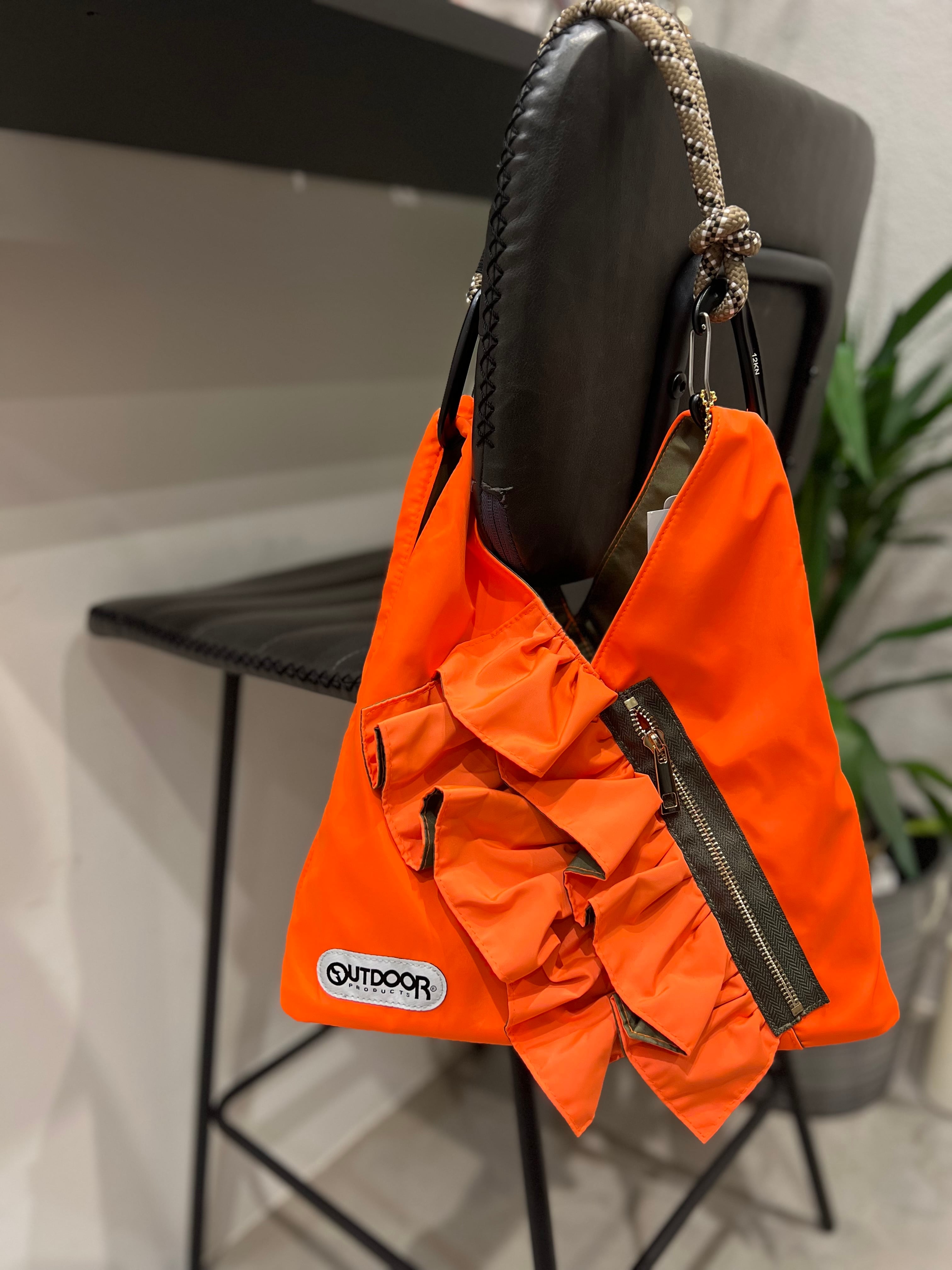 【RISLEY】トライアングルフリルミニバッグ