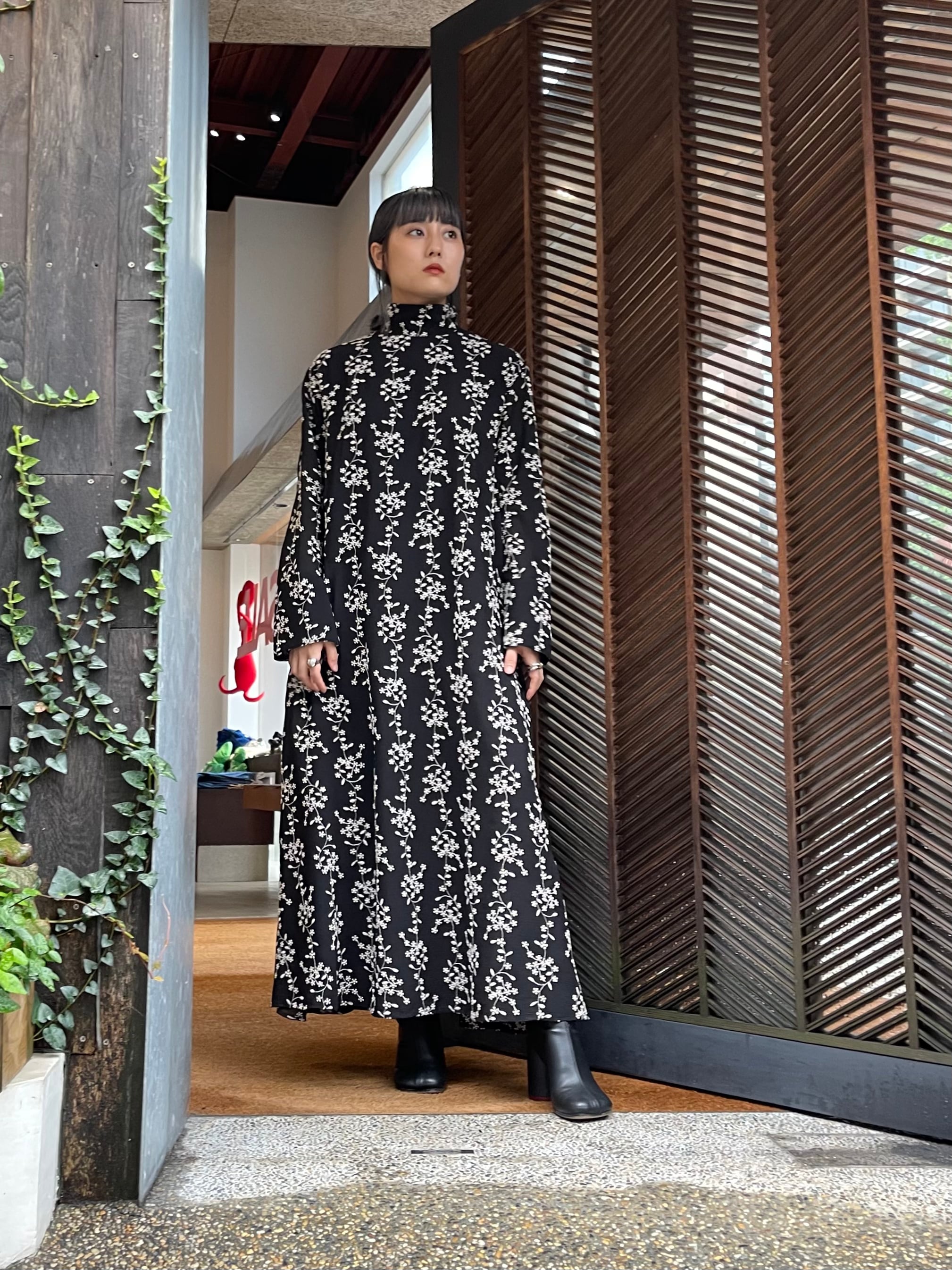 21aw Clane クラネ Stripe Flower Embroidery One Piece Trentのオンラインショップ 福岡市のセレクトショップ 21aw Clane クラネ Stripe Flower Embroidery One Piece Trentのオンラインショップ 福岡市のセレクトショップ