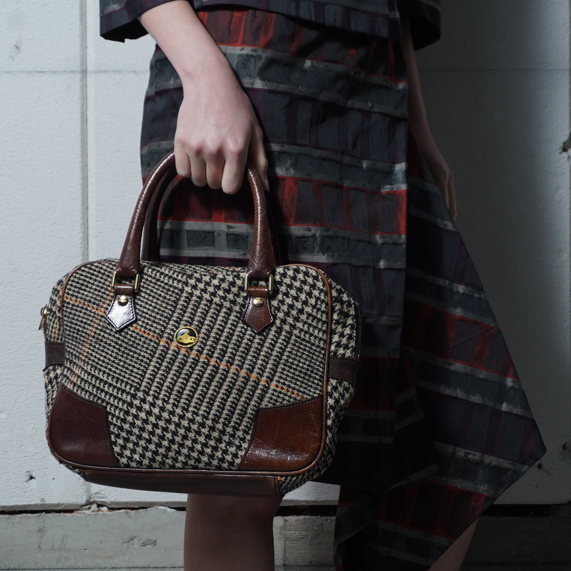 BURBERRY】バーバリー ホースロゴノバチェックキャンバス・レザーミニ