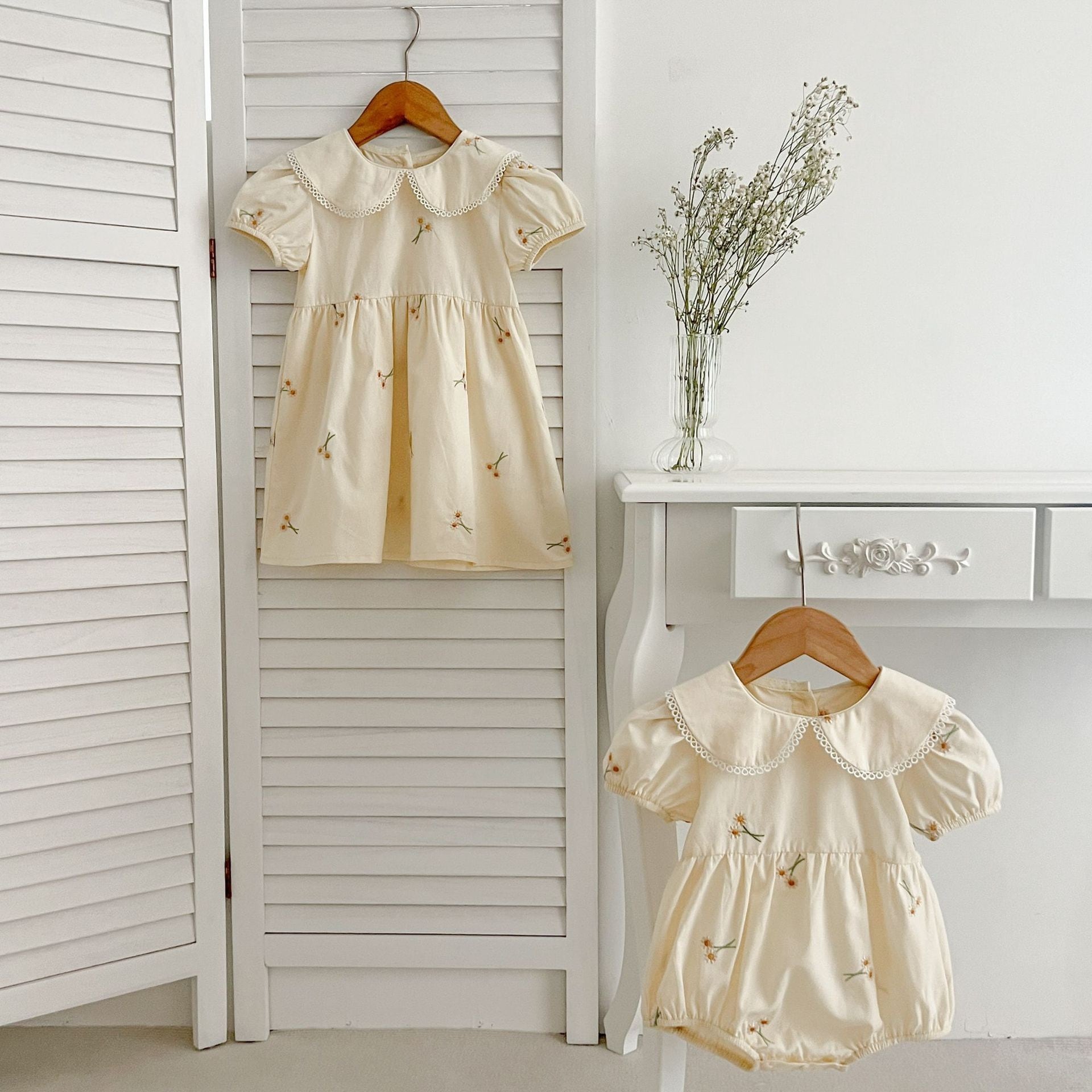 monbebe フラワーコットンワンピース　親子セット monbebe フラワーコットンワンピース親子セット