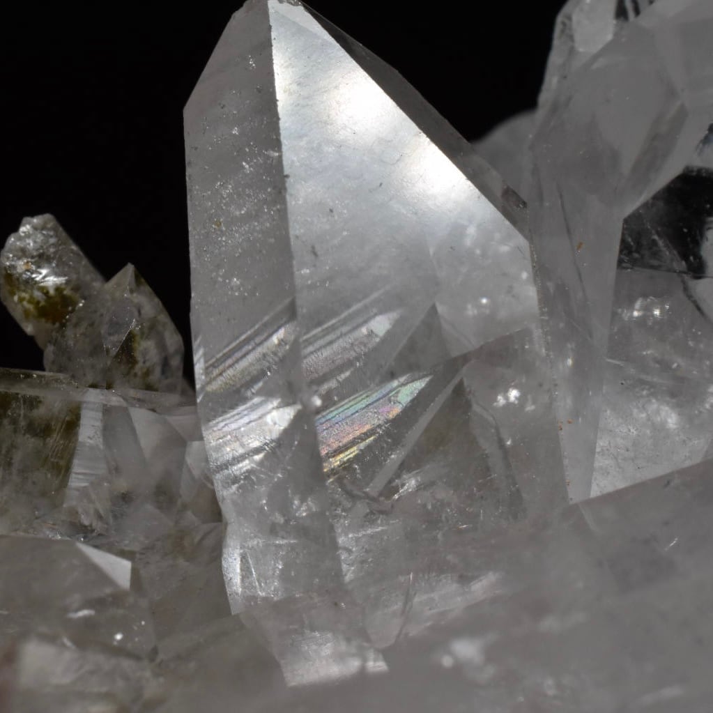 水晶クラスター虹入り 高品質！虹入り水晶クラスター（ゼッカクリスタル）ブラジル