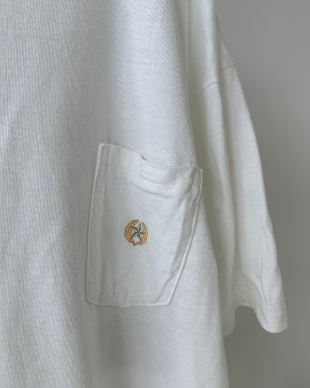 -BANANA REPUBLIC- Vintage 80s-90s Safari T-shirt