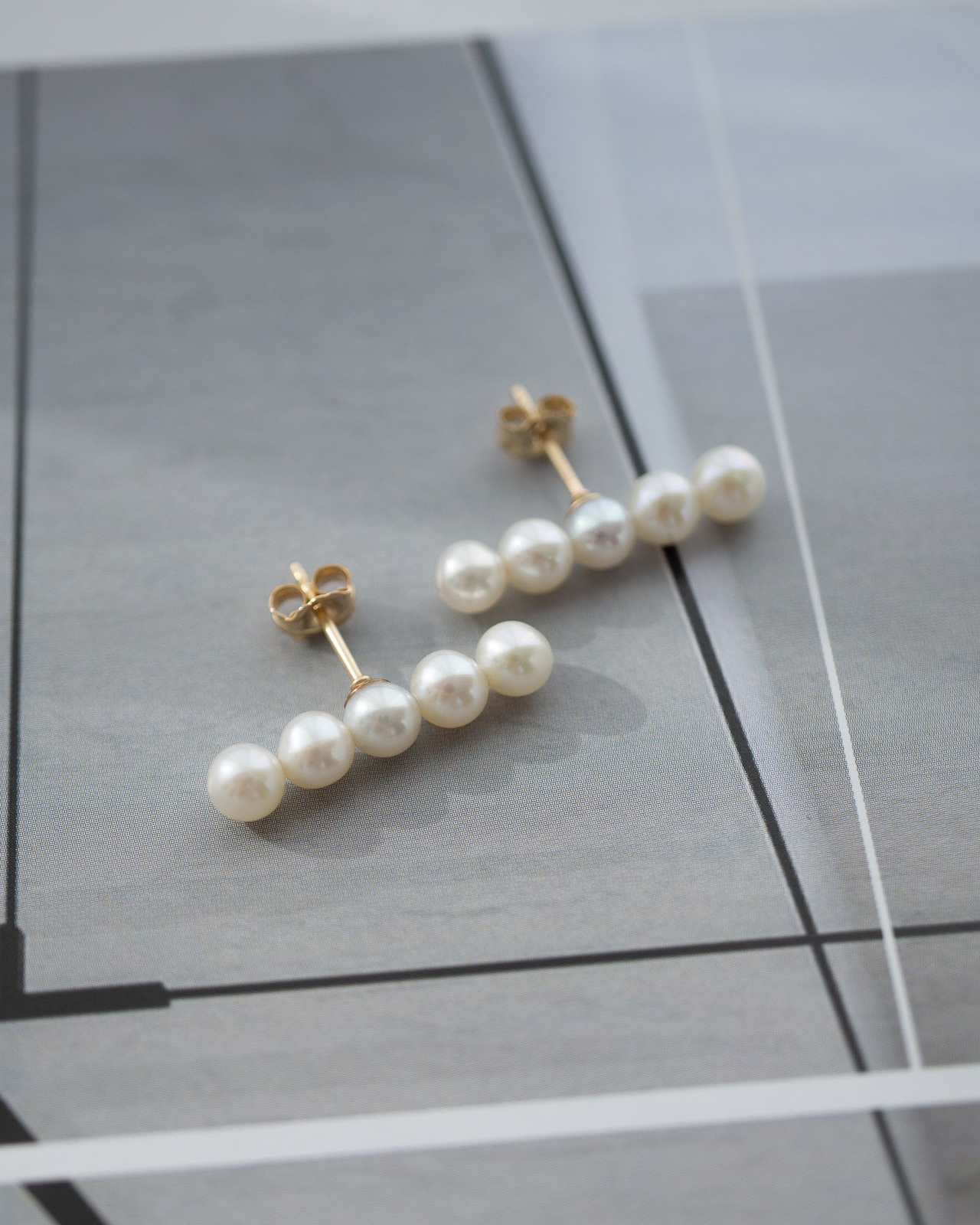 5連パールピアス／K14GF