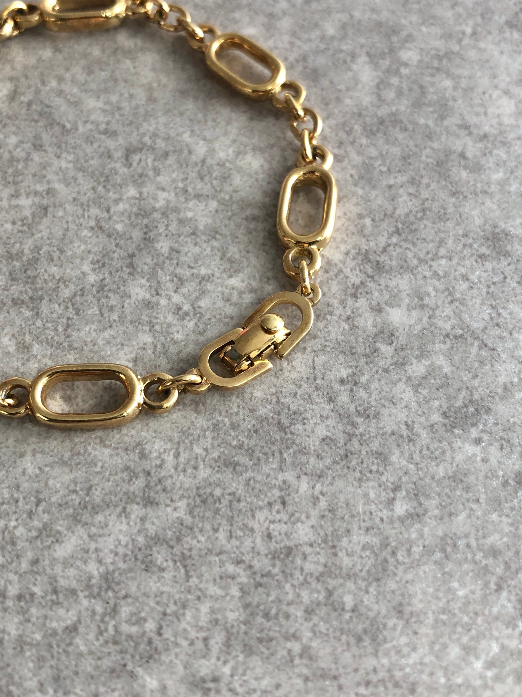 希少　クリスチャン ディオール ヴィンテージ　ブレスレット　ゴールド　CD Christian Dior クリスチャン ディオール ブレスレット ゴールド CD