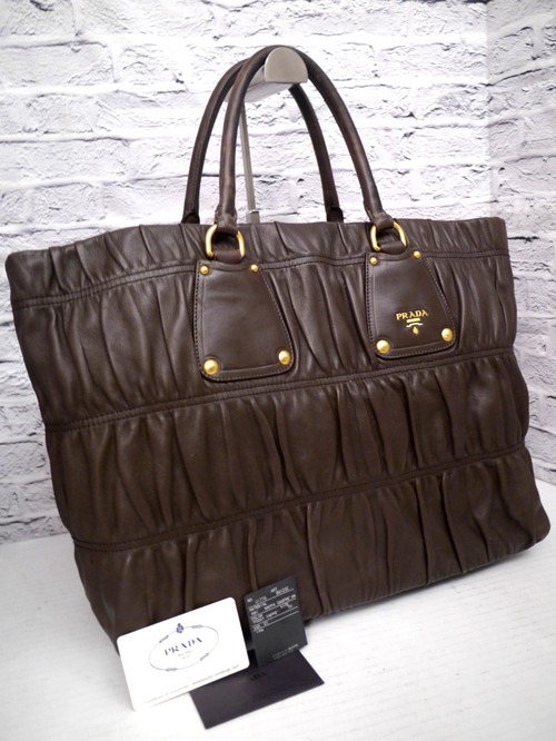 ◆PRADA プラダ BN1232 NAPPA GAUFRE'AN ギャザーデザイン ナッパレザー ショッピング トート バッグ 焦茶◆ 使い勝手の良い大容量モデル♪