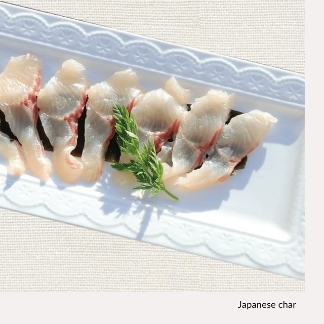 長野県ブランド魚 信州サーモン まるごと1尾 2～2.5㎏ おいしい 新鮮 魚 養殖 柵 生 冷蔵 刺身 丼 カルパッチョ マリネに