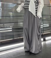 SLVR　サテン変形ワイドパンツ