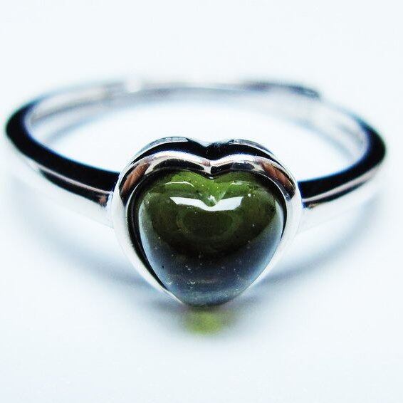 モルダバイト リング モルダウ石 指輪 ハート フリーサイズ 12号 一点物 メール便可 [M便 1/20] 199-660