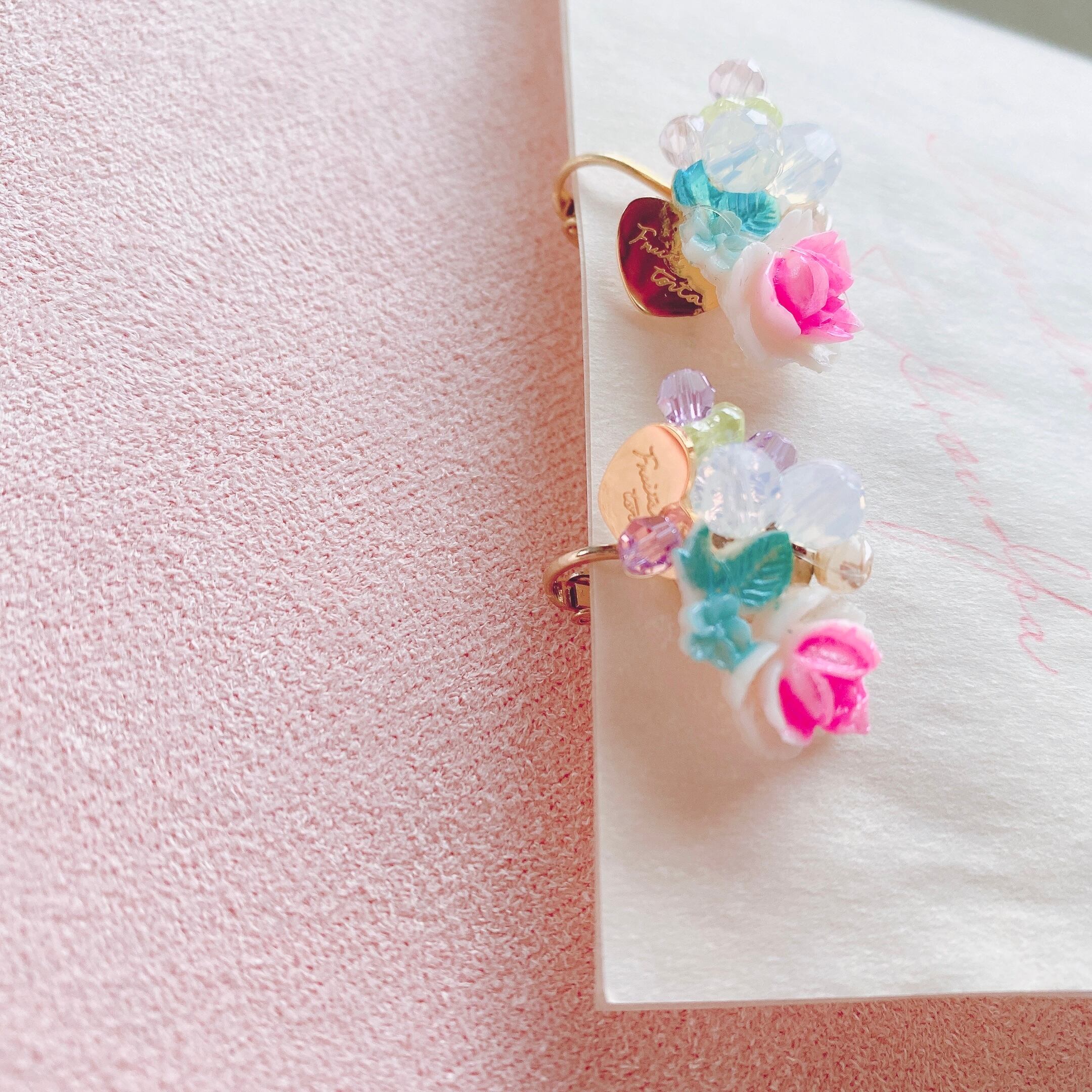 Rose Sunset ♡ カボション使いのイヤリング