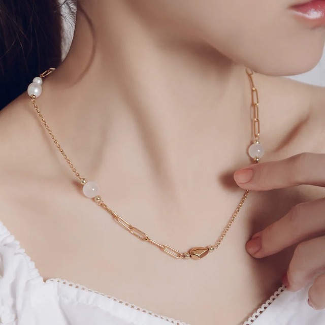 純粋なきらめき｜ブルームーンストーン パール｜天然石ネックレス