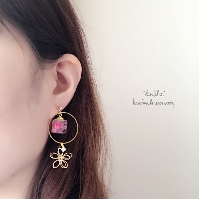 わたあめカラー】ワイヤーフラワーフープハーバリウムピアス