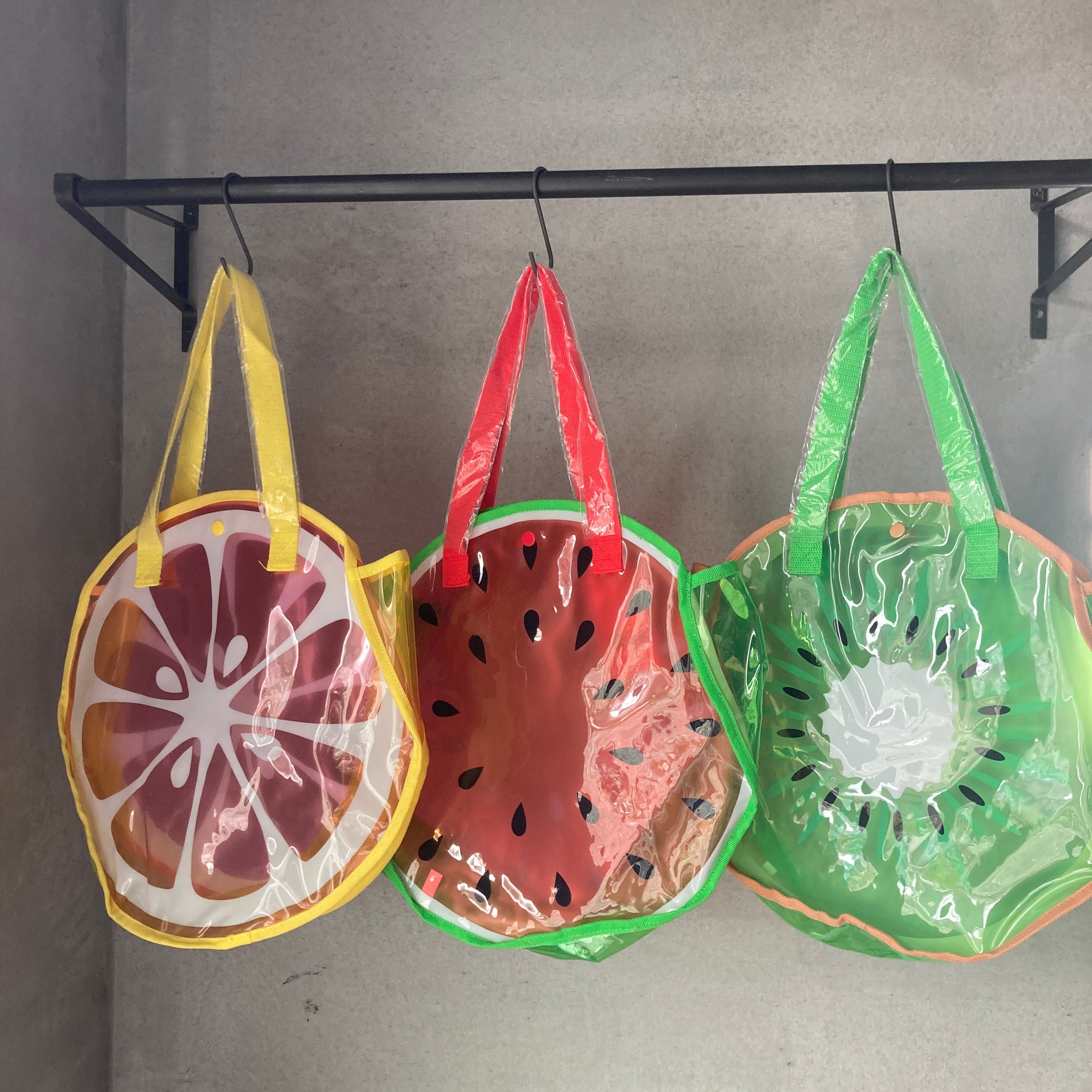 【即納】フルーツプールバッグ