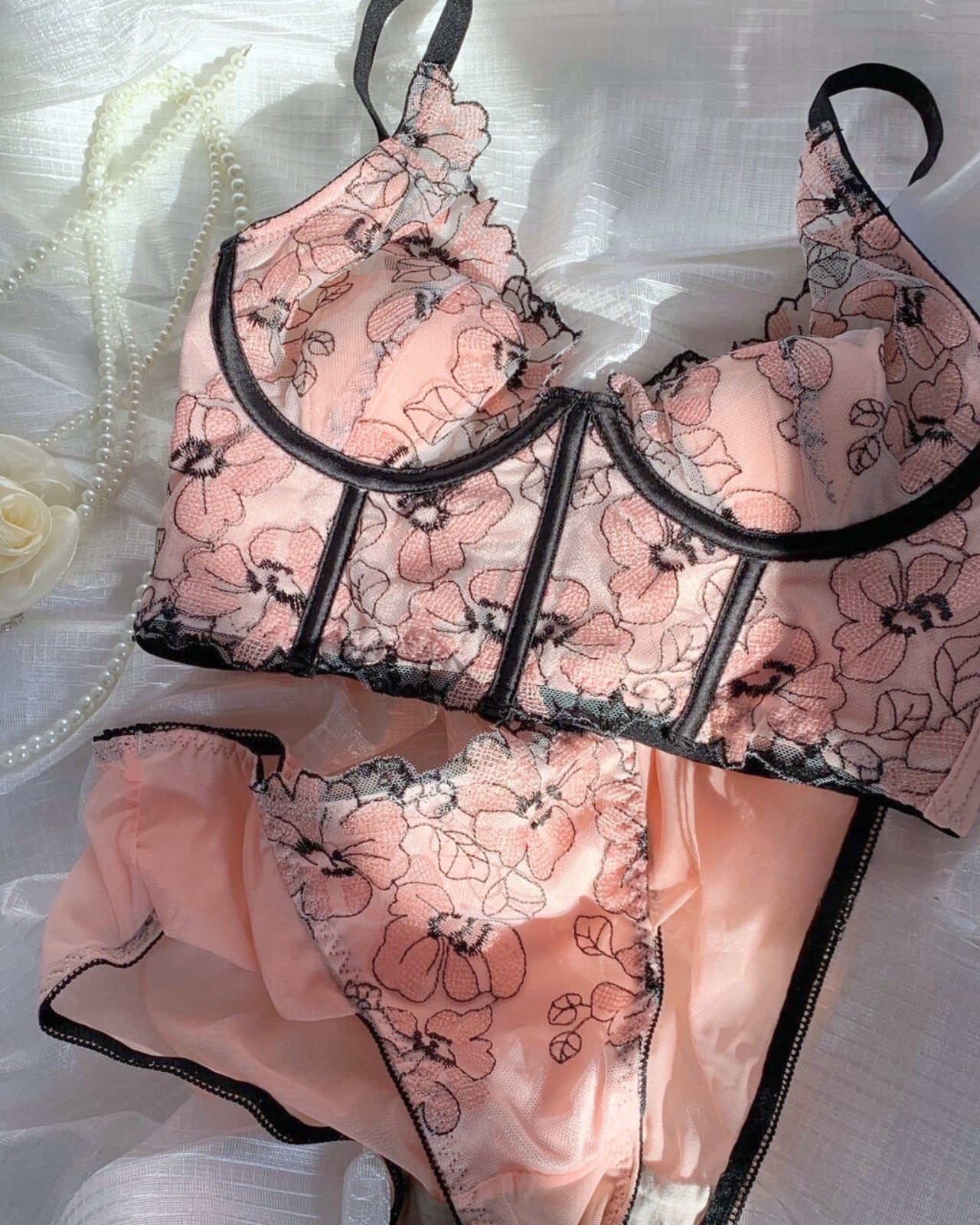 ☾Lingerie♥☽ Le pétal Bustier（ル・ペタル ビスチェ）ブラ