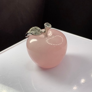 1.とっても可愛い♪ローズクォーツりんごさん♪