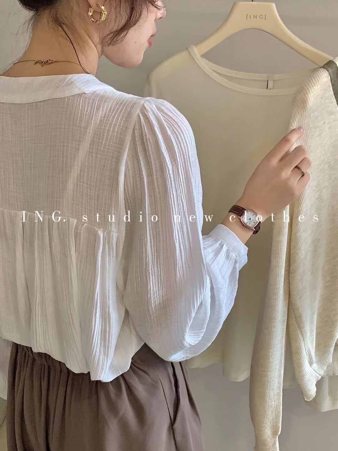 ピンタックブラウス　AJ2205-724