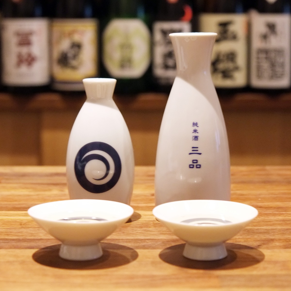 酒器揃 純銀 尚美堂 徳利 猪口 易しく 共箱 約161g