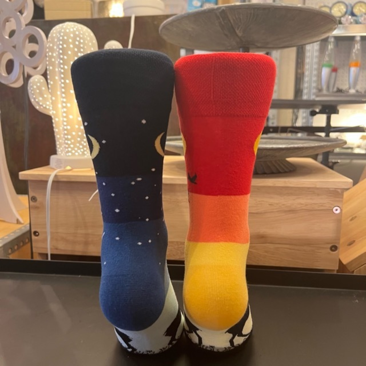 TOPANGA SOCKS Lady's　Sunset night view asymmetry socks 　夕焼け　夜景　アシンメトリーソックス　　靴下