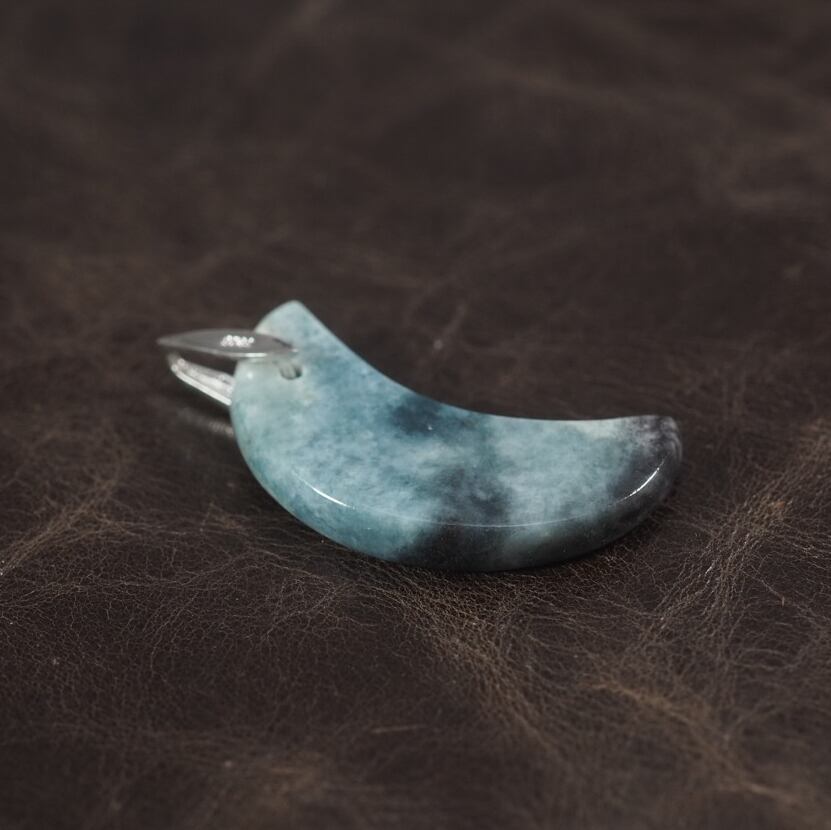 青翡翠糸魚川翡翠糸魚川産4.3g