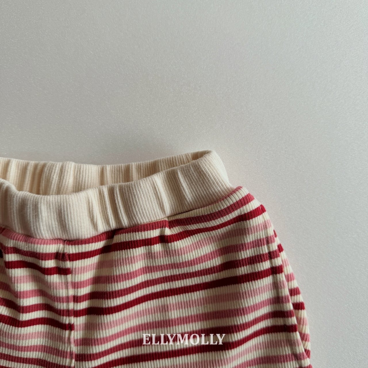 [ELLYMOLLY] Switch Shorts Pants +fee2 / [엘리몰리] 스위치숏팬츠