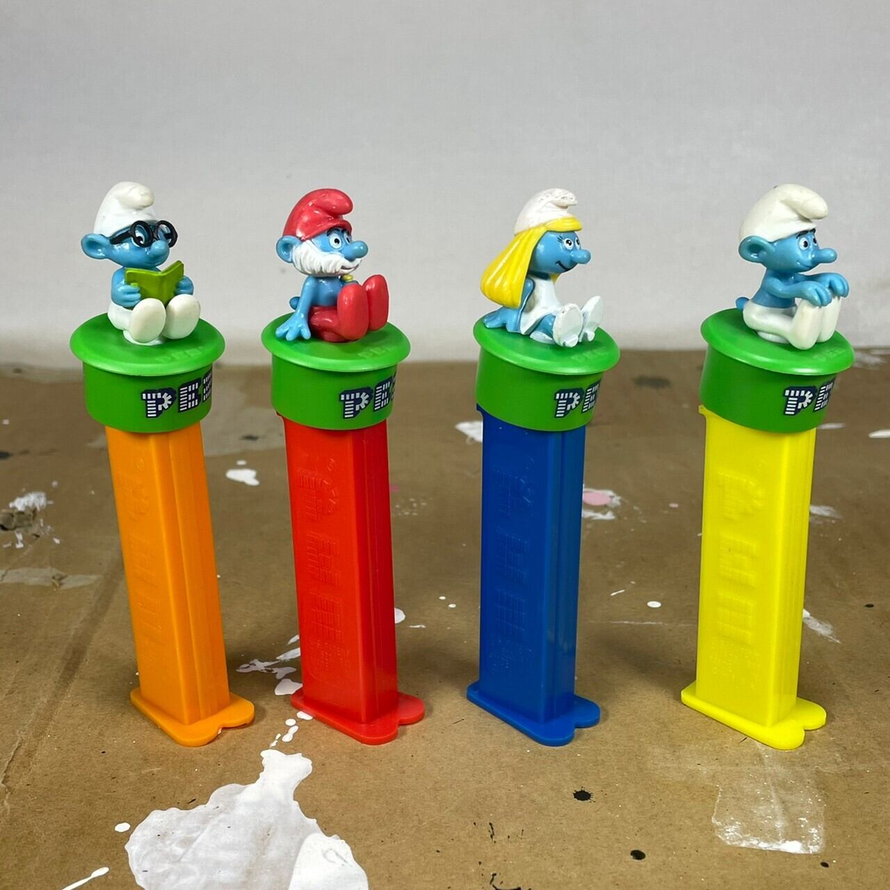 PEZ スマーフ ４ｐセット / Papa Smurf Smurfette Brainy Smurf Set for 4 | THE  PUPPEZ☆e-shop　/ ザ　パペッツ松本-WEBショップ powered by BASE