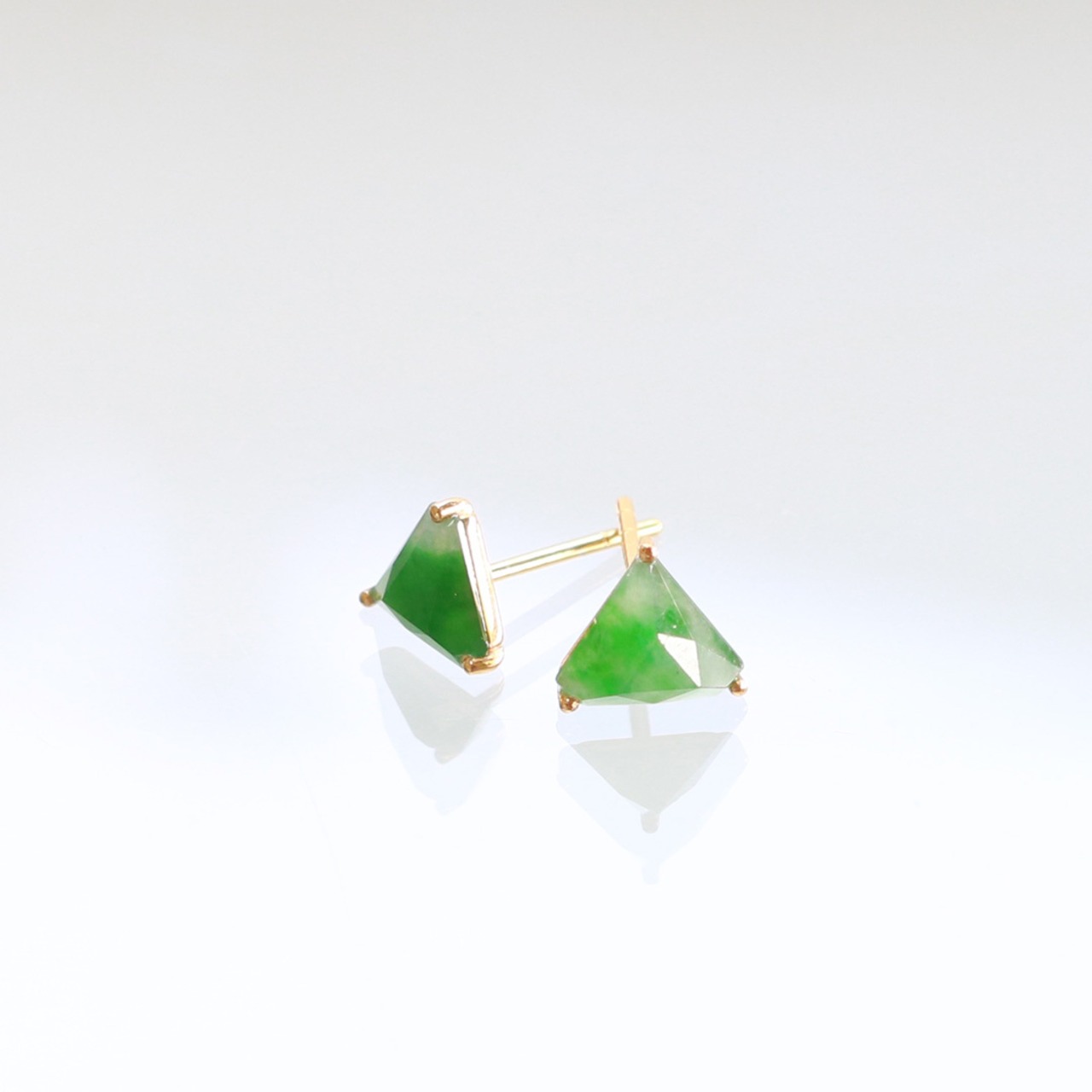 ラフカットシリーズ K10YG 翡翠ラフカットピアス A貨翡翠 jd_mm1175