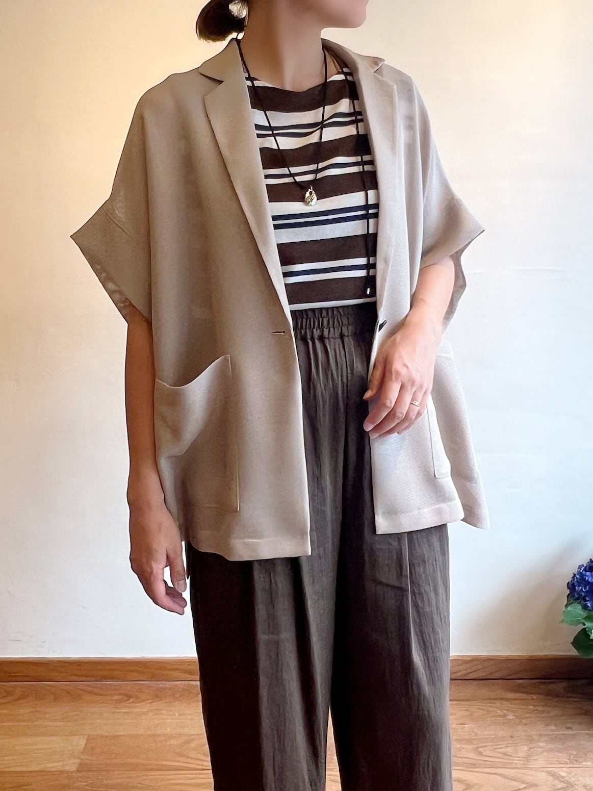 【新品タグ付】Dignite collier メッシュハーフスリーブジャケット 再入荷】Dignite Collier / メッシュハーフスリーブジャケット | anouk