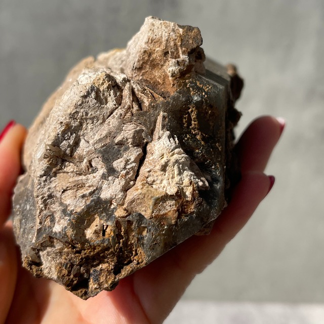 マラウィ産【スモーキークォーツ】フェルドスパー共生｜鉱物 天然石 パワーストーン