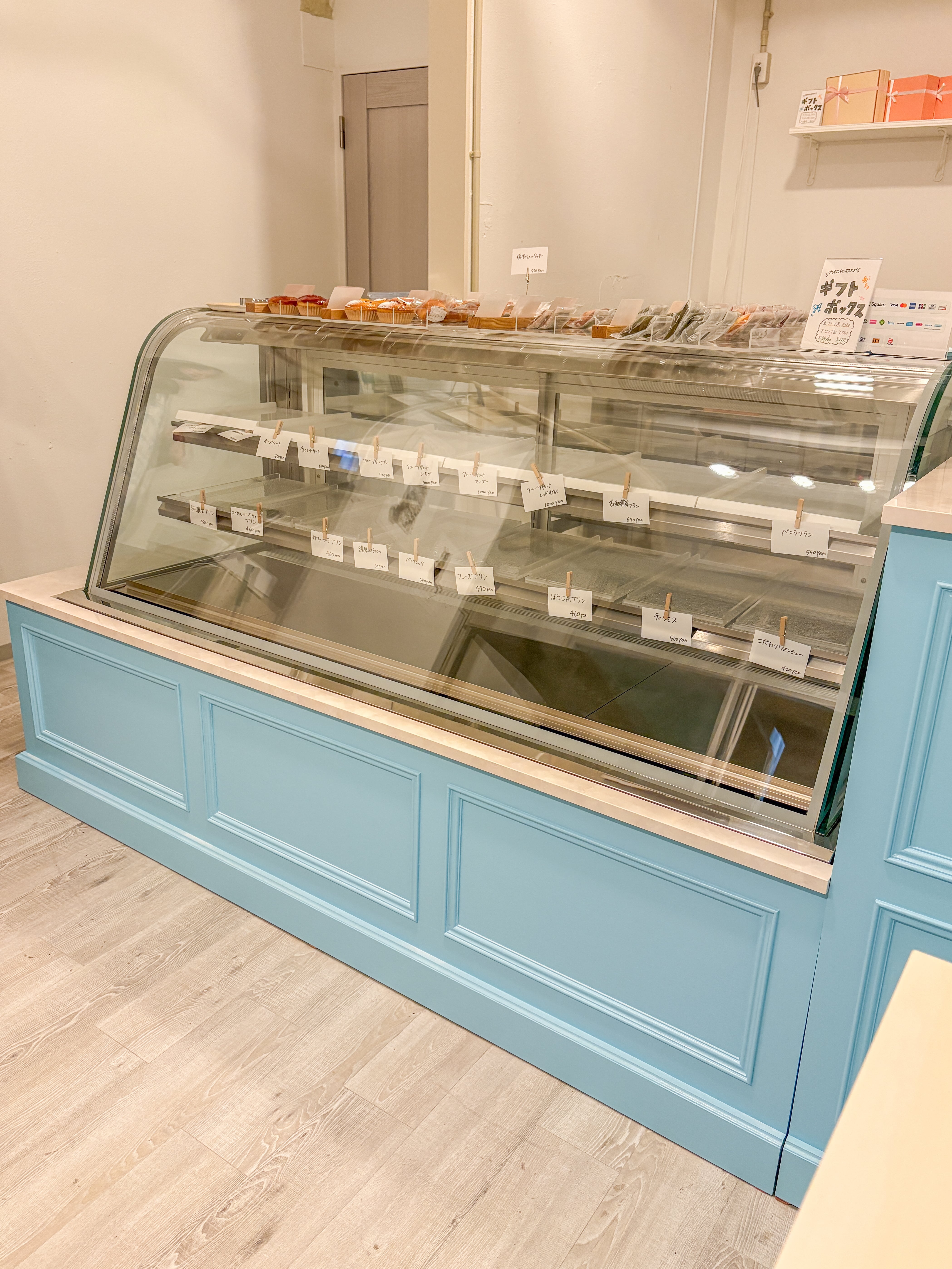 ケーキ屋さん向け冷蔵ショーケースカウンター149 （レジカウンター