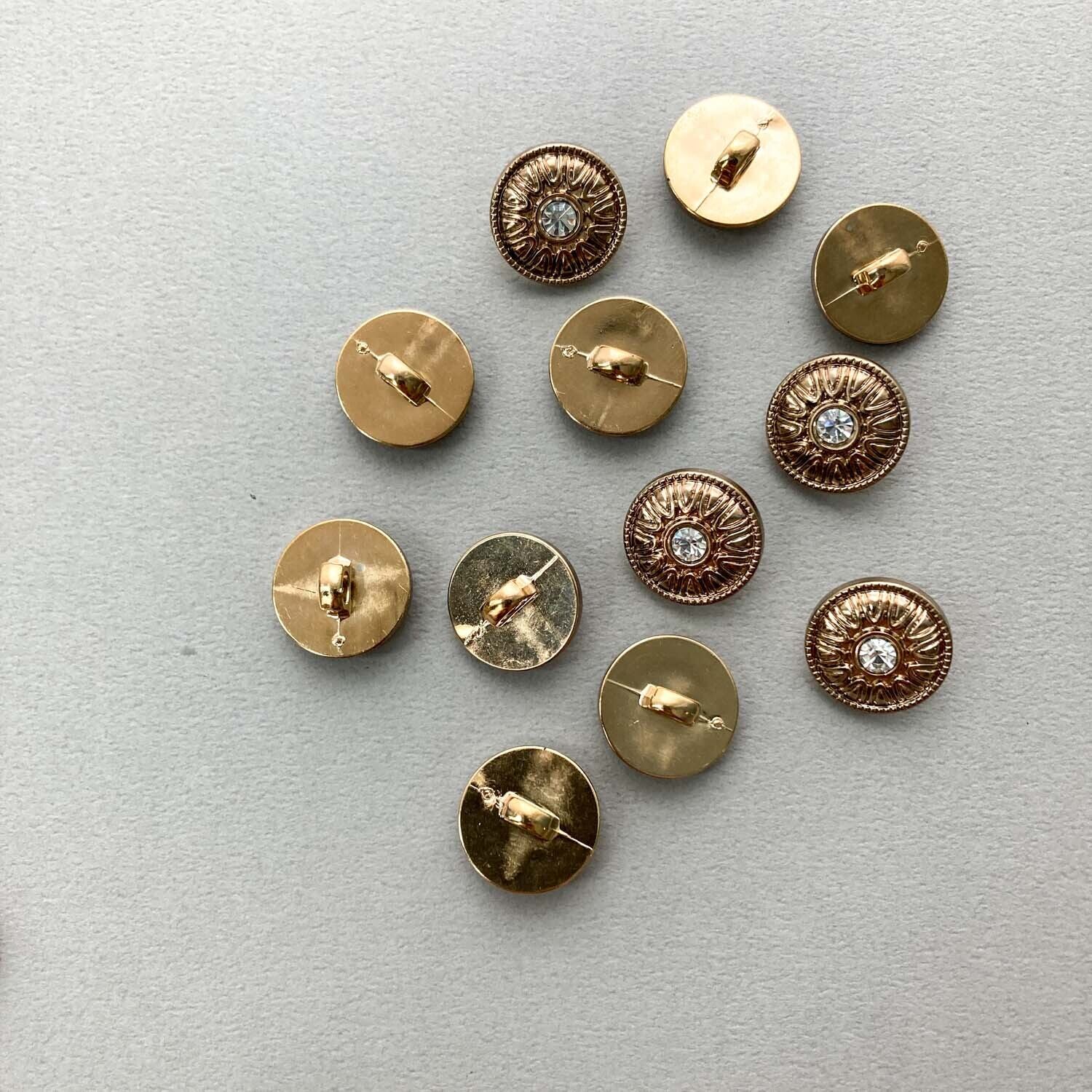 再入荷〉ビジュー付つぼみ模様ゴールドボタン（18mm） | Dua
