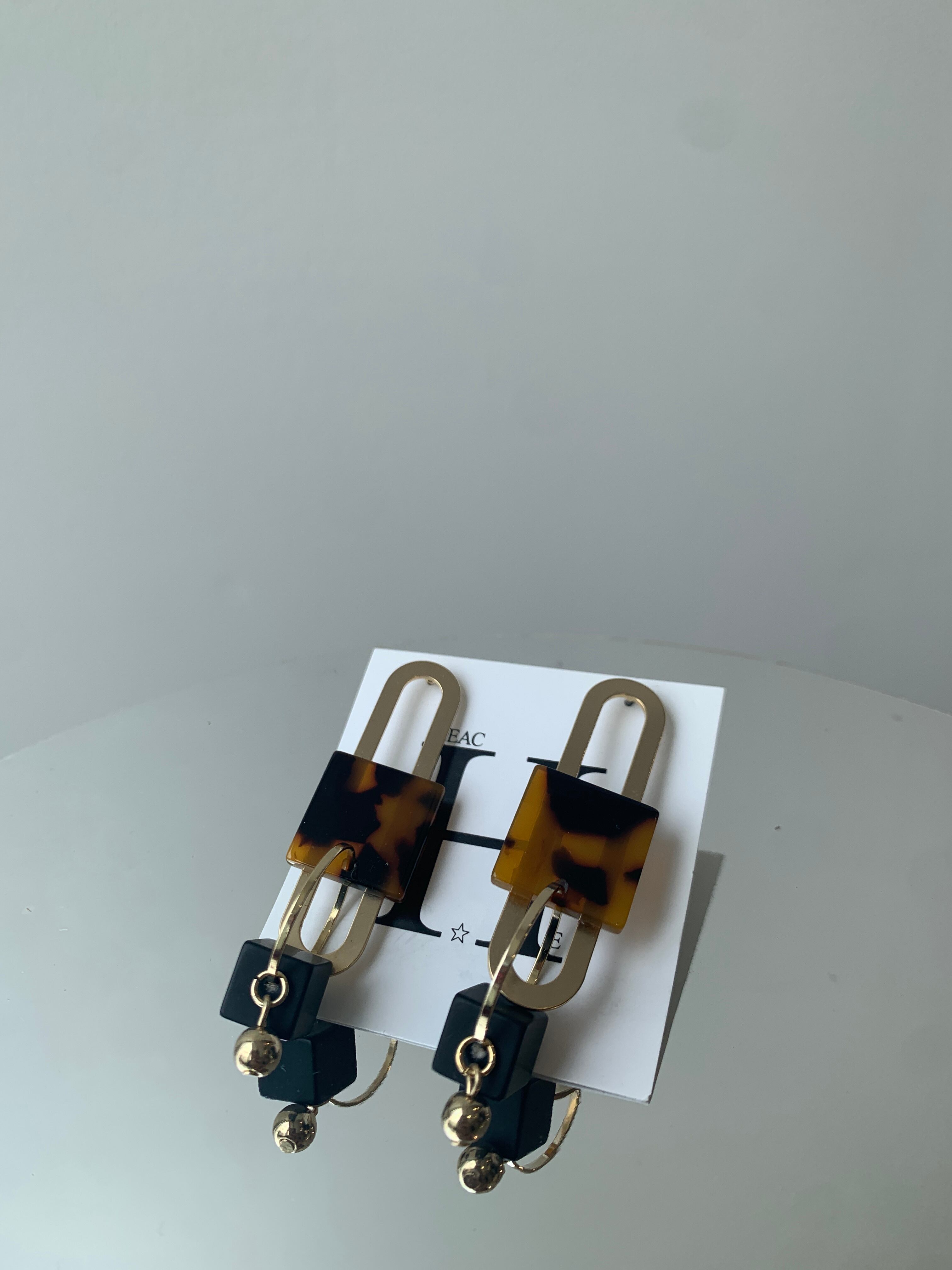 bekko black cube random circle gold