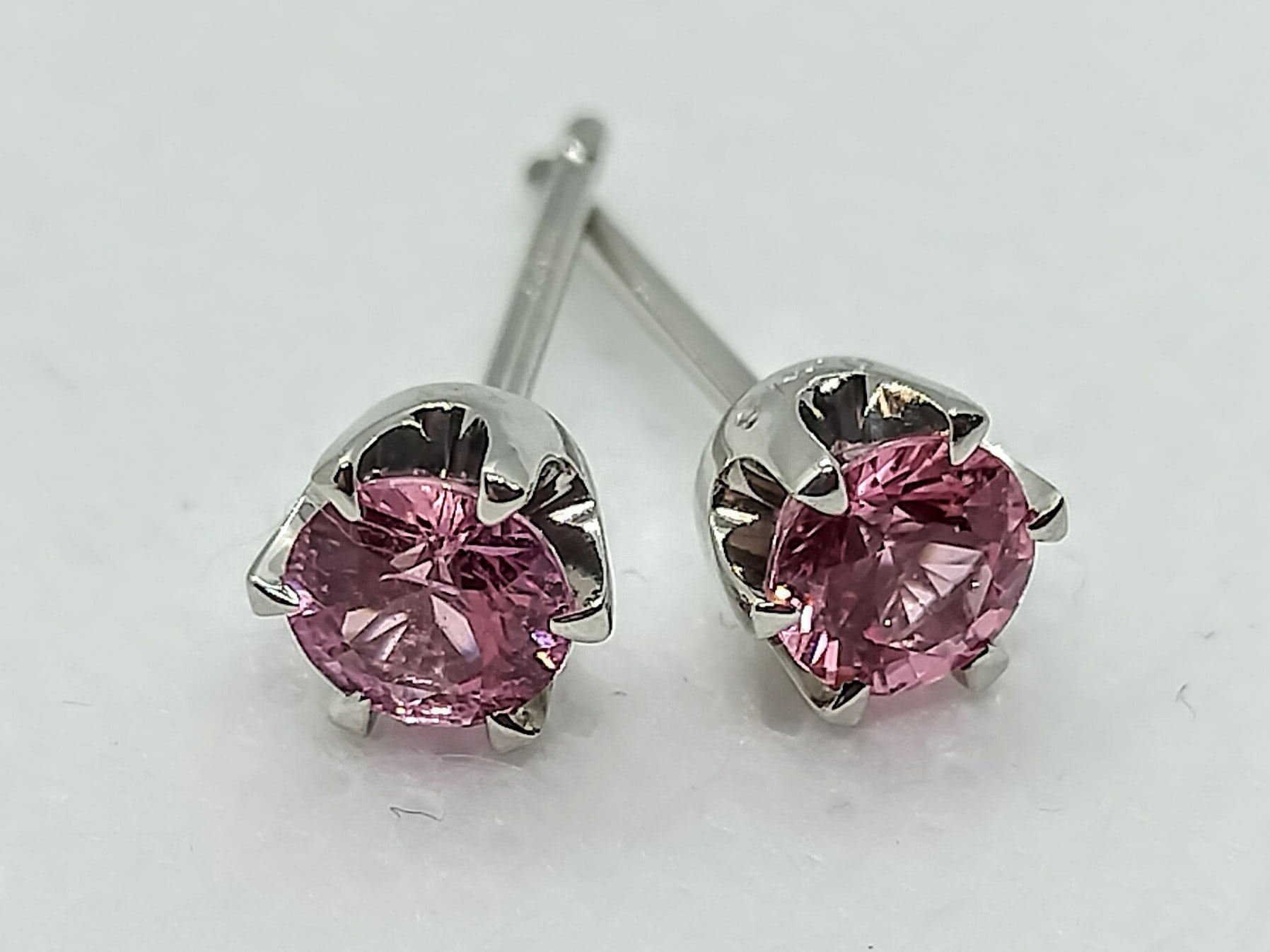 プラチナ ピンクサファイア ダイヤモンド イヤリング｜アクセサリー