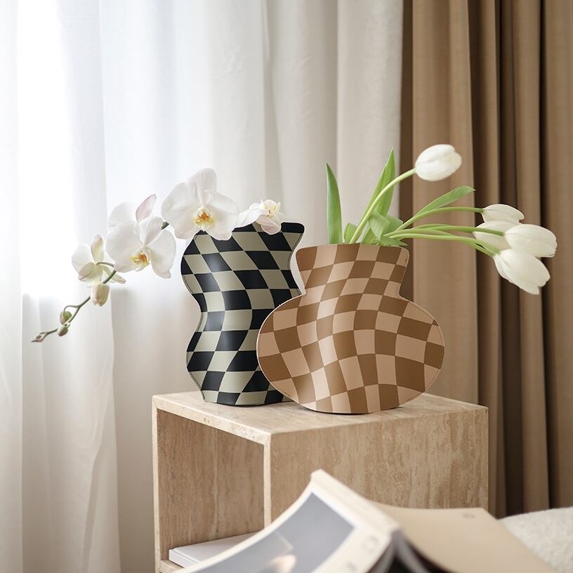 チェックレザーフラワーベース