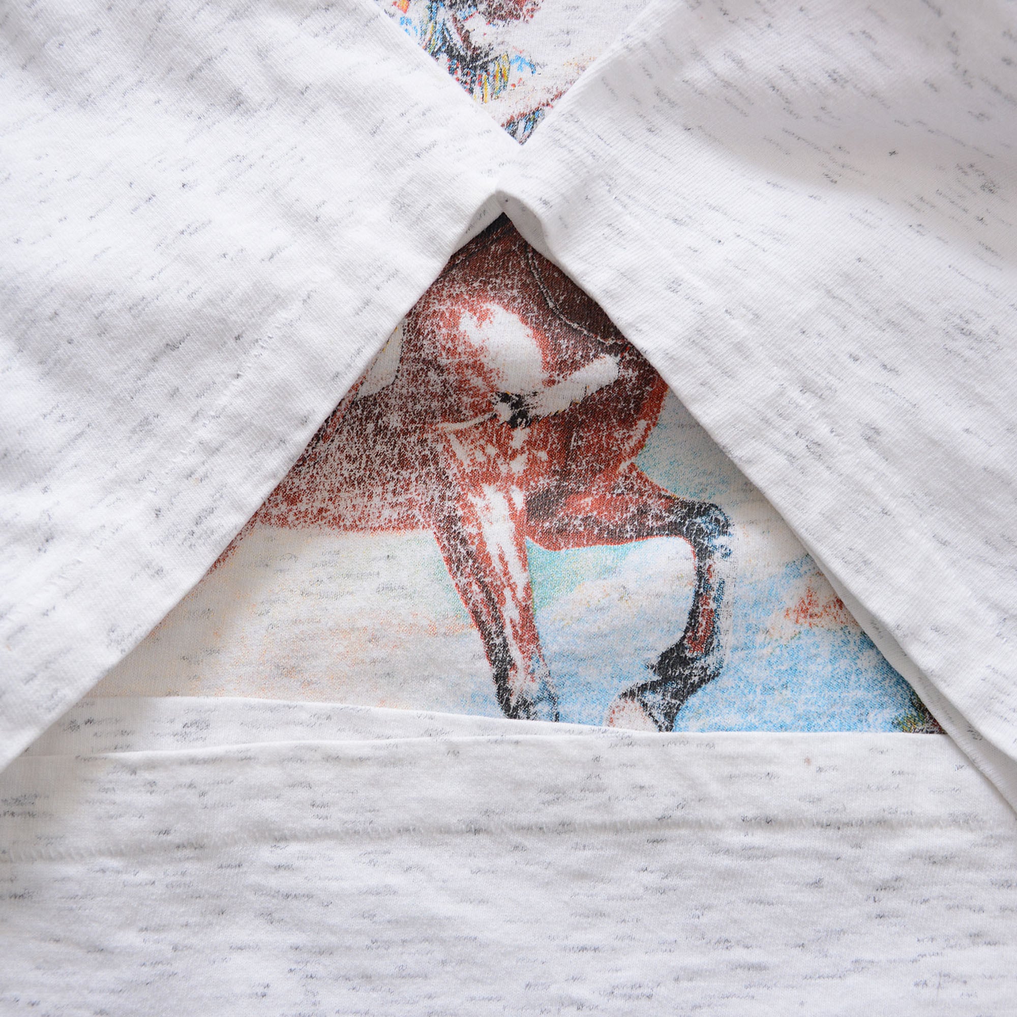 90'sビンテージ古着！アメリカ製 インディアン 髪飾り プリント Tシャツ 944720efa353990aca6e86be7caf2e