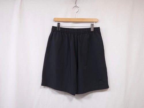 UNIVERSAL PRODUCTS.”BAGGY SHORTS BLACK”