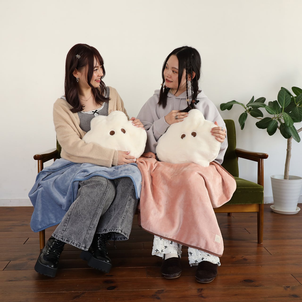 なでウサクッションブランケット/ピンク（MK-569） | もくもくちゃん