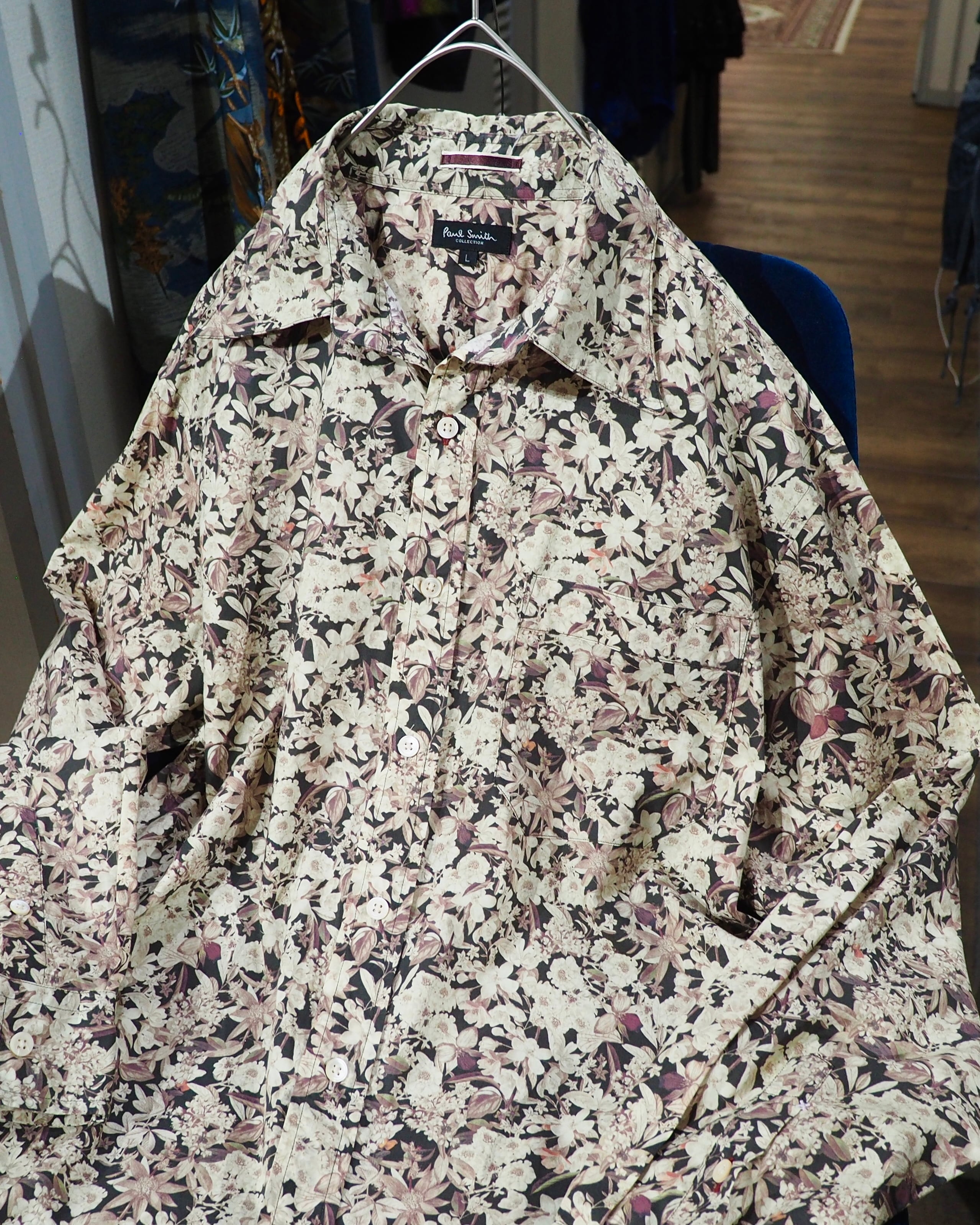 ” Paul Smith collection ” Beautiful Flower all Over printed Dress shirt