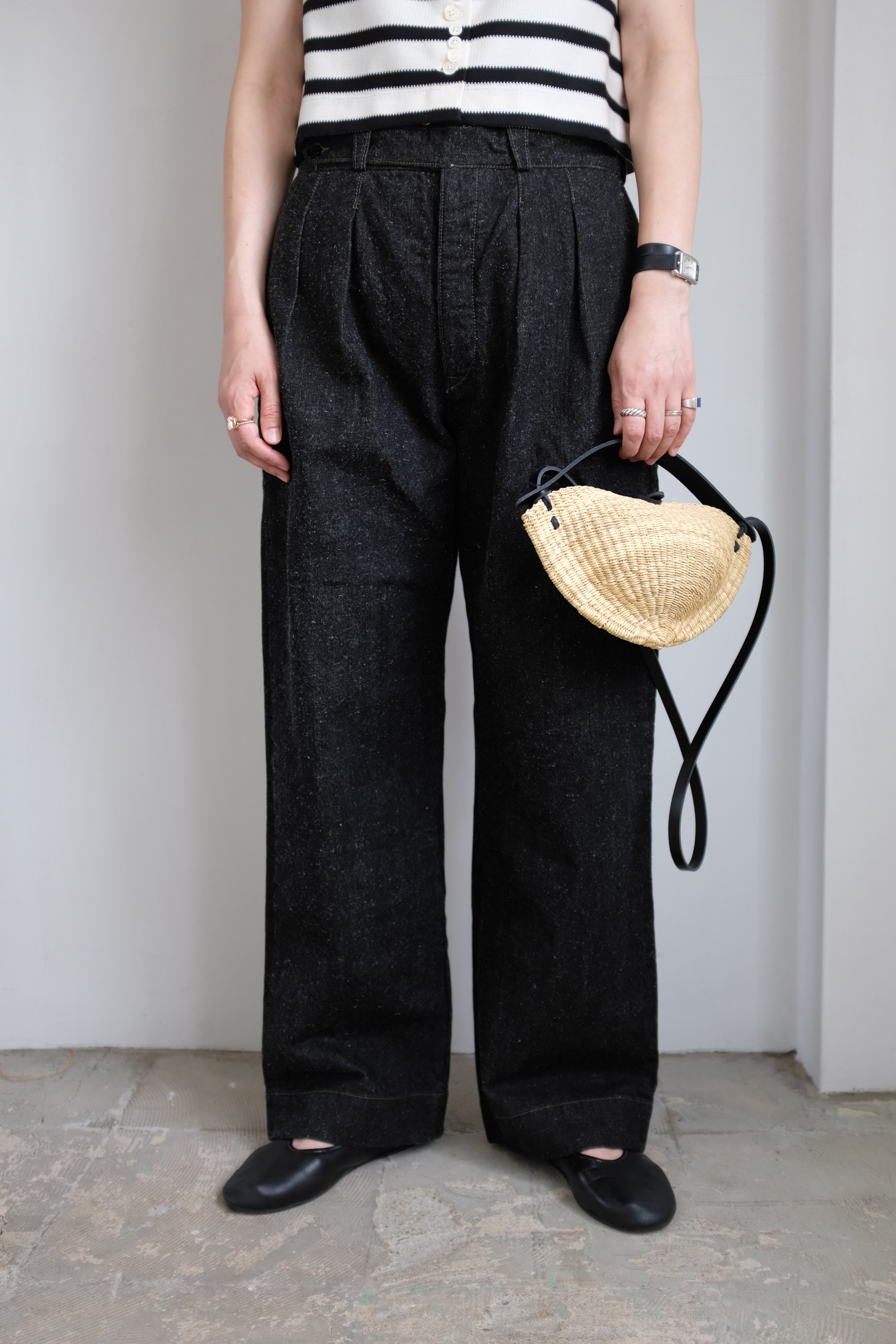 Ines Bressand]N.33S SMALL WALNUT SHOULDER BAG | YES-姫路の美容院と