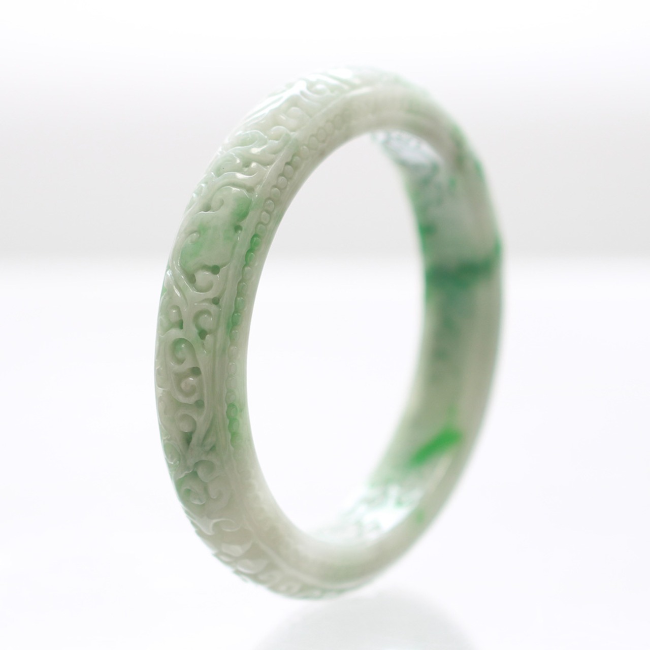 【内径 約59.5mm】 NyoYi Carving 翡翠バングル A貨翡翠 jd_bg1431