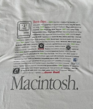 -Apple- Vintage 90s XL Print T-shirt made in USA