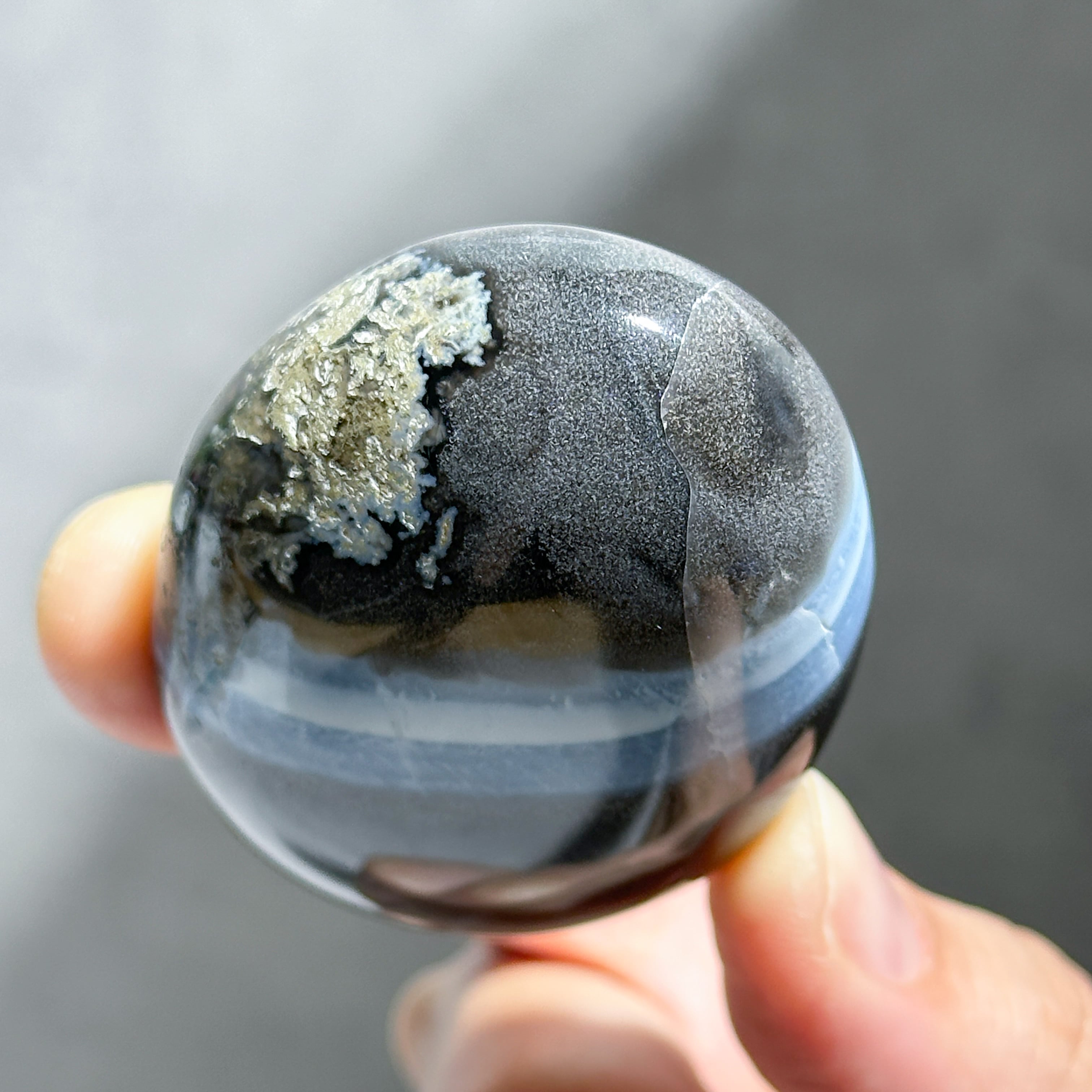 ブルーオパール パーム42◇ Blue Opal ◇ 天然石・鉱物