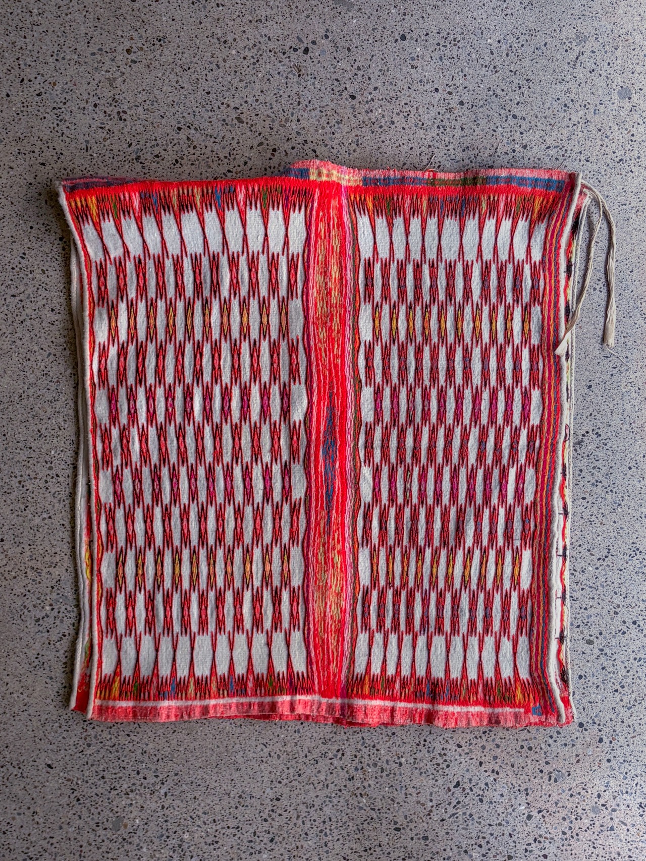 Miao／Vintage embroidery fabric