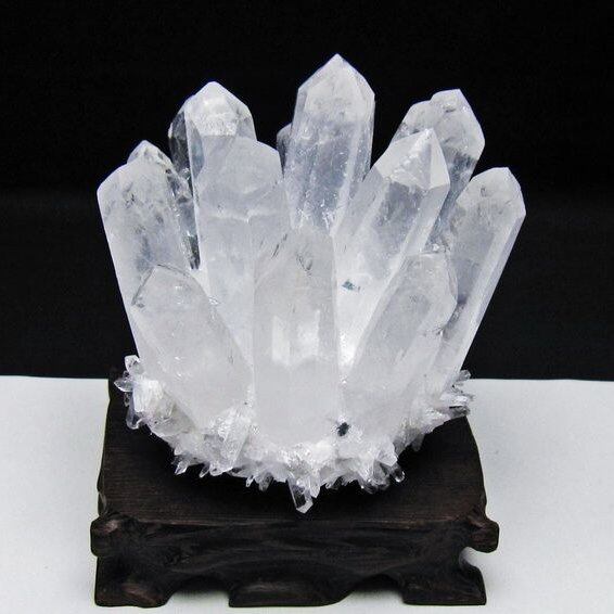 水晶 クラスター 水晶 原石 台座付属 一点物 182-8614