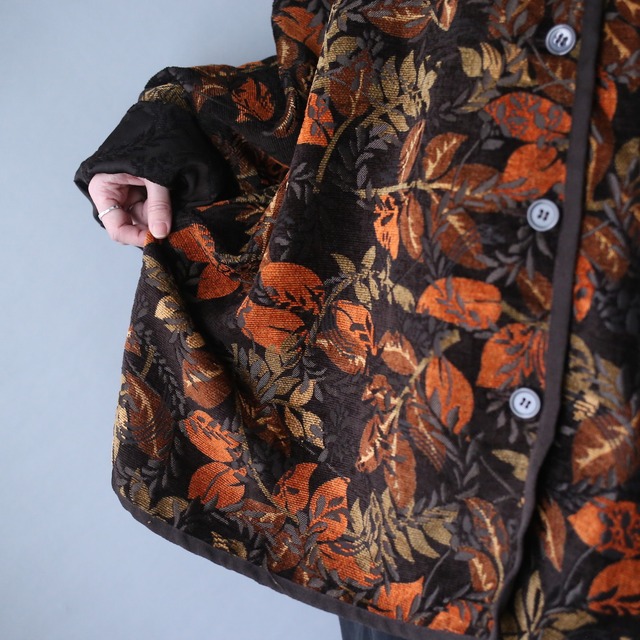 "reversible" beautiful reef motif pattern over silhouette chenille weave jacket